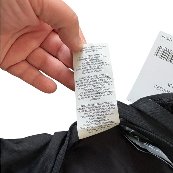 La Blanca Island Goddess Multi-Strap Cross Back One Piece Swimsuit Black size 4 - Picture 6 of 6